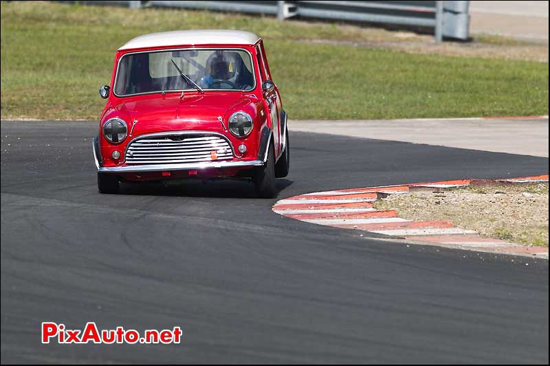 mini cooper-s chicane nord circuit linas montlhery