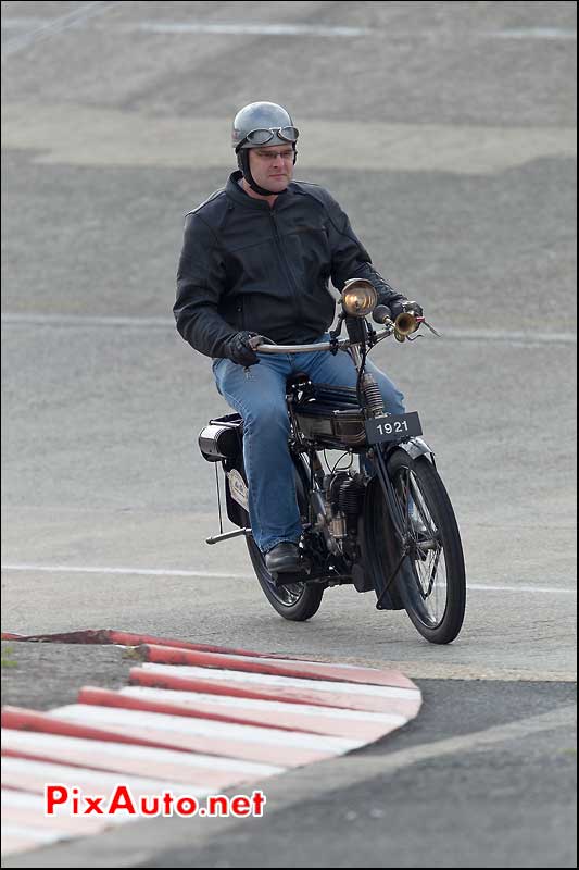 Motorette Terrot type-A, Autodrome de Montlhery