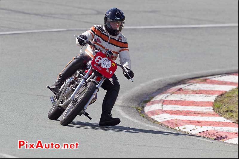 Triumph 750 dirt track iron bikers circuit montlhery