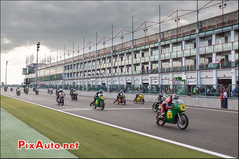 ihro start race 1, circuit Magny-Cours