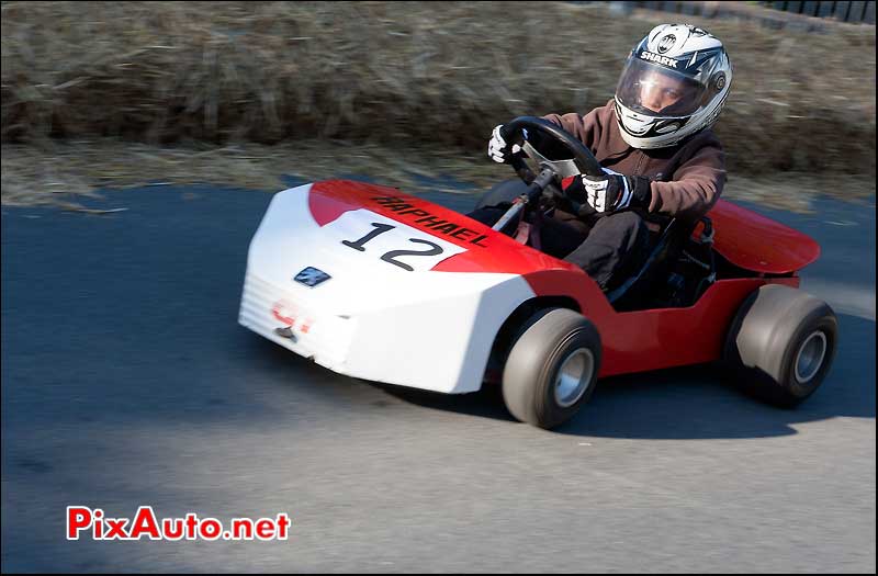 caisse a savon concept-car peugeot GP de marcoussis