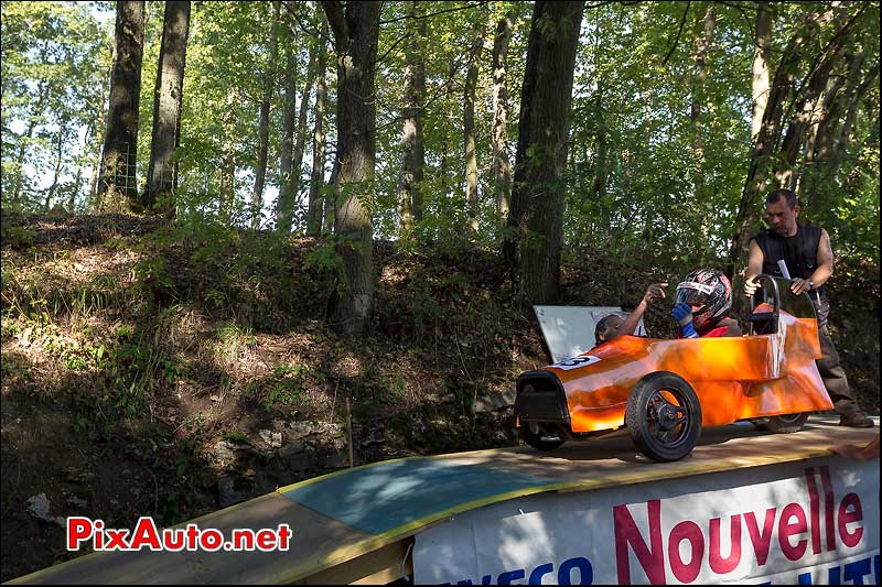 caisse a savon orange mecanique de marcoussis