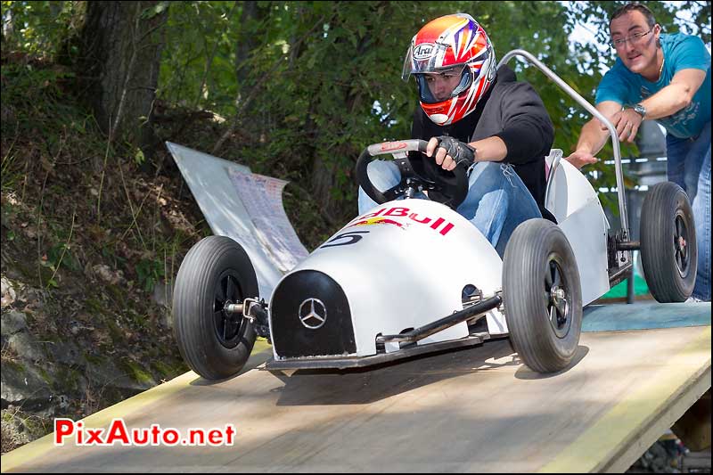 caisse a savon red bull descente de marcoussis