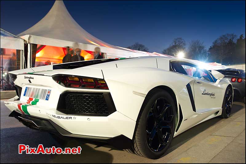 Lamborghini LP700 Aventador, Paris