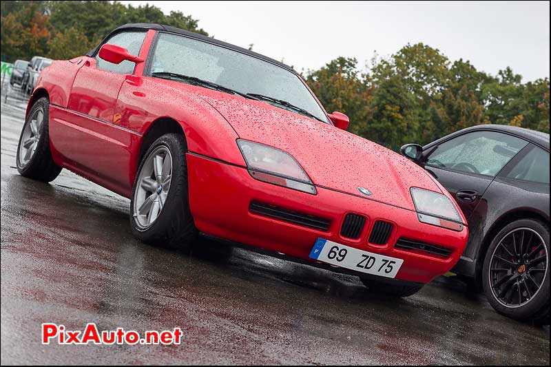 youngtimer roadster bmw z1 parking salon automedon