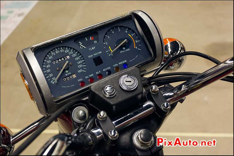 compteur suzuki RE5 Salon Moto Legende