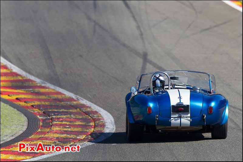 ac-cobra de 1963 raidillon de spa-francorchamps