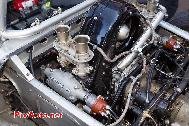 moteur porsche 550a, stands SPA-Francorchamps