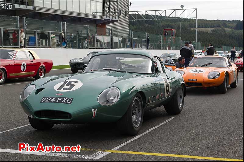 jaguar e-type n°15 grille depart spa-francorchamps