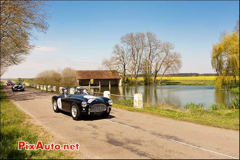 ac-ace bristol de 1959 route campagne tour auto