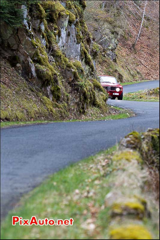 alfa romeo gta route de montagne tour auto