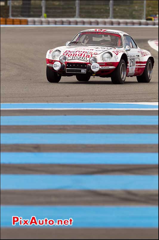 jean ragnotti au volant berlinette a110 circuit castellet