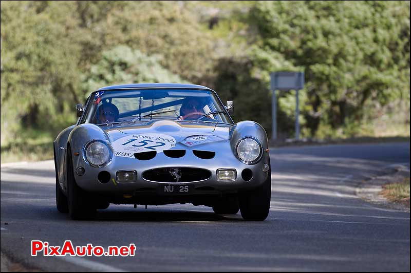 ferrari 250GTO au coeur de la garrigue tour auto