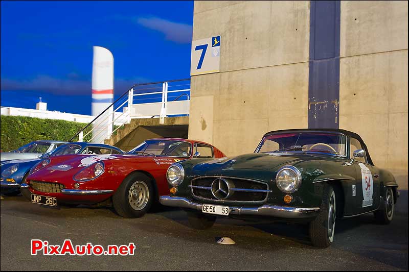 mercedes-benz 190sl au stade marcel michelin clermont-ferrand