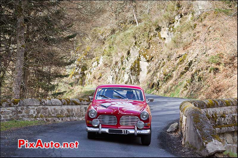 volvo 122s route de montagne tour auto