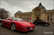 Traversee de Paris 2012, ferrari devant petit palais