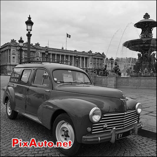 traversée de paris utilitaire place de la concorde