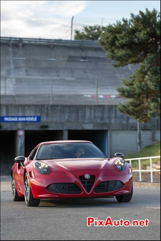 Alfa Romeo 4c, avant, Autodrome Italian Meeting Montlhery