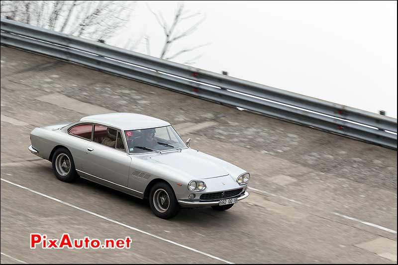 Ferrari 330GT, coupes de printemps, anneau Montlhery