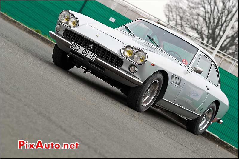 Ferrari 330 GT, coupes de printemps Montlhery