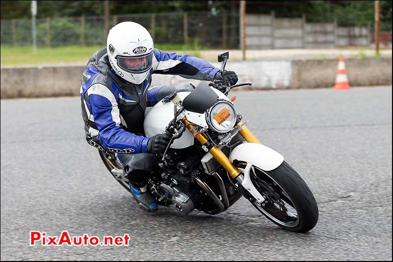 Honda Bol dor, cafe-racer-festival 2013, deux ponts Linas-Montlhery