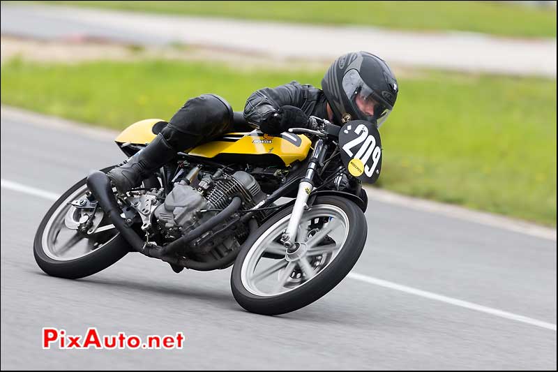 Honda, cafe-racer-festival 2013, Chicane nord Linas-Montlhery