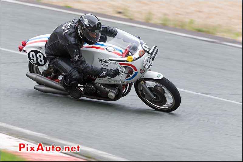 John-Player Norton, cafe-racer-festival 2013, circuit Linas-Montlhery