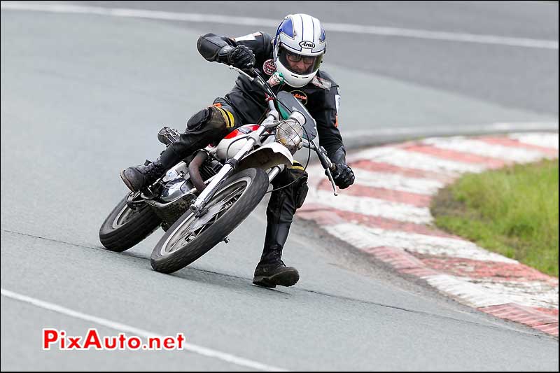 Ossa, cafe-racer-festival 2013, virage de la Ferme Linas-Montlhery