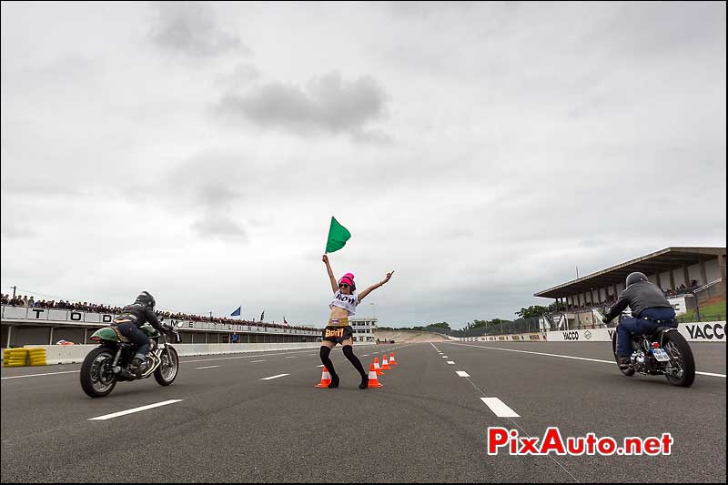 Sprint en duo, cafe-racer-festival 2013, circuit Linas-Montlhery