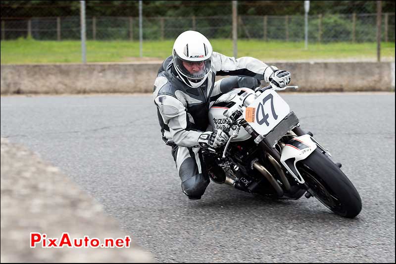 Suzuki, cafe-racer-festival 2013, deux ponts Linas-Montlhery