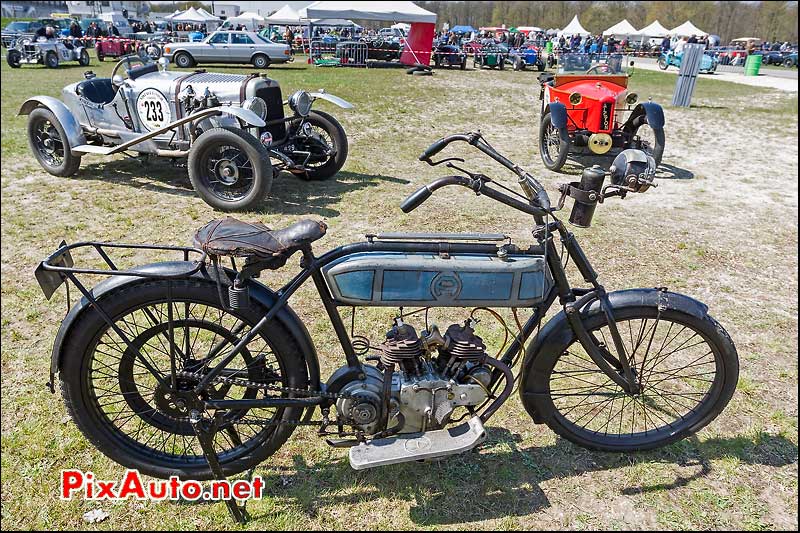 Auto et moto vintage revival montlhery