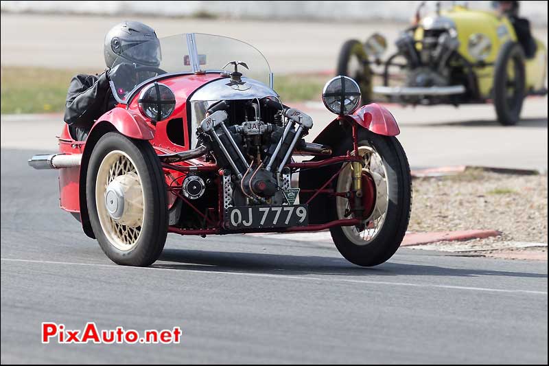 Tricyclecar Morgan, vintage revival montlhery 2013