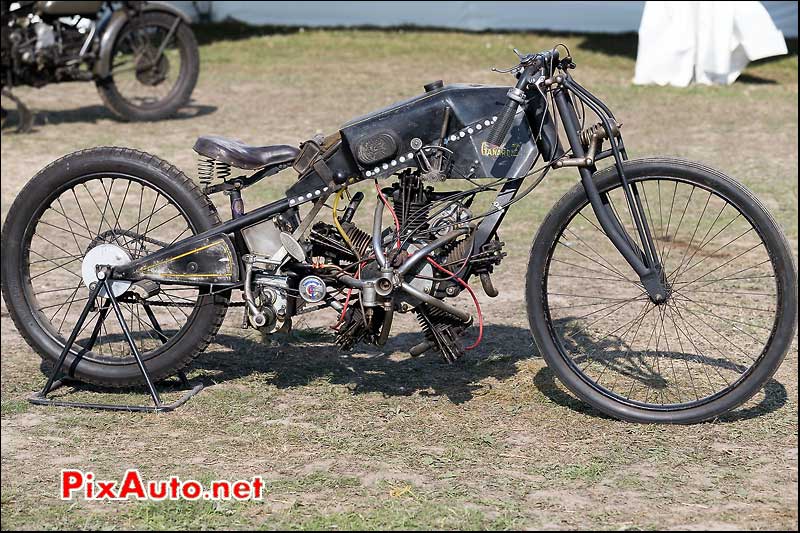 Moto Ganardiz 5 cylindres, vintage revival montlhery