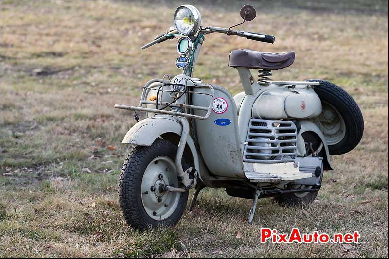 Scooter motobecane vintage revival montlhery