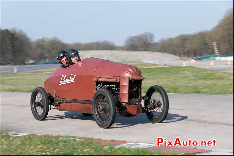 Senechal SS, chicane nord Montlhery, vintage revival 2013