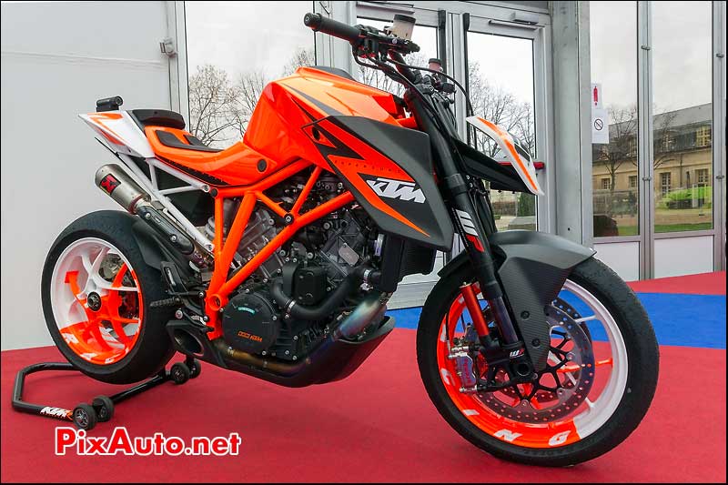 moto ktm 1290 super-duke-r, festival automobile international