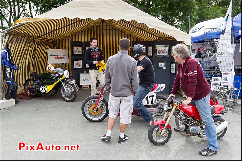 Iron Bikers 2013, stand pilote aquarelliste