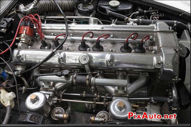 moteur V6 Aston Martin DB4
