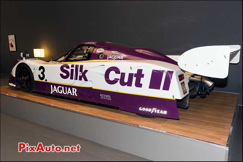 jaguar xjr-9 silk cut, retromobile