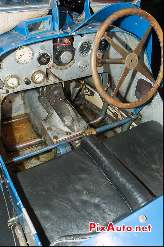 habitacle Bugatti type 35c de 1931, stand Lukas-Huni