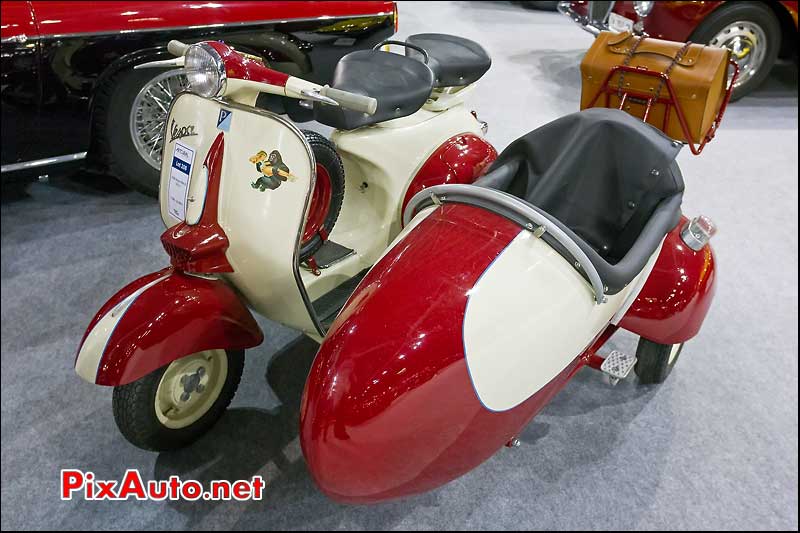 Scooter Vespa avec side-car, Retromobile Artcurial