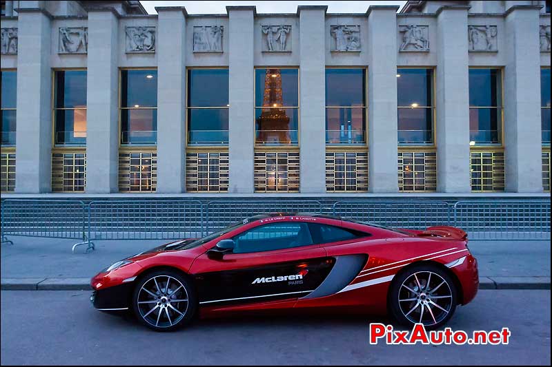 Mc Laren MP4-12C, tour eiffel, rallye de Paris