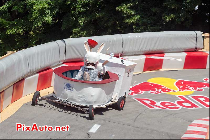 Caisse a Savon Red Bull numero 24, Saint-Cloud