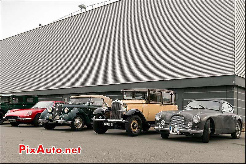 Aston Martin DB2/4, Parkings Salon Automedon