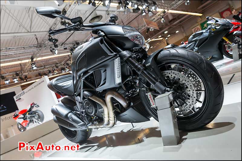 Ducati Diavel Dark, salon-de-la-moto Paris