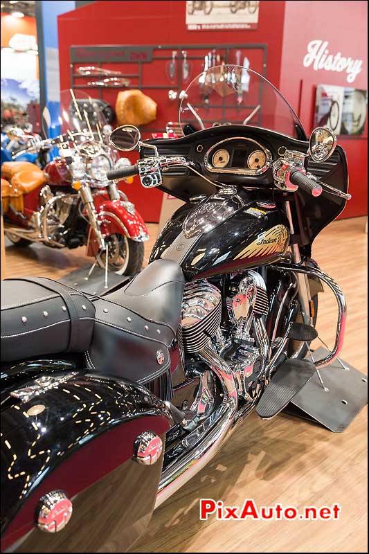 Indian Chieftain black, salon-de-la-moto Paris