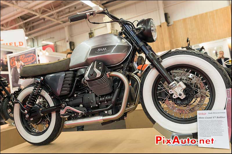 Prepa Moto-Guzzi V7 Bobber, Baak-Motocyclettes, stand Cafe-Racer, salon-de-la-moto Paris