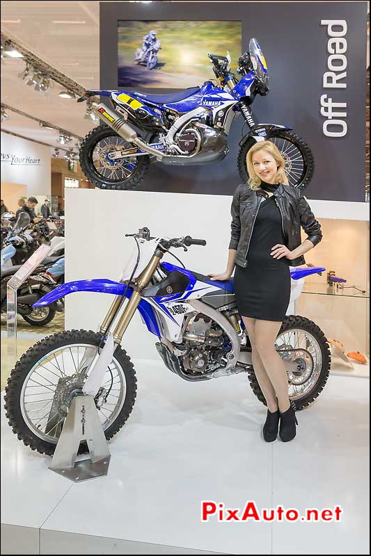 Off-Road, Yamaha YZ450F et hotesse, Salon-de-la-moto Paris 2013