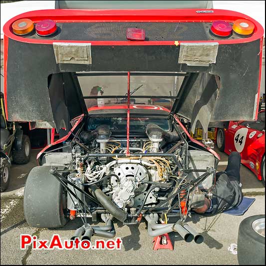 Moteur arriere Ferrari 512 BBLM