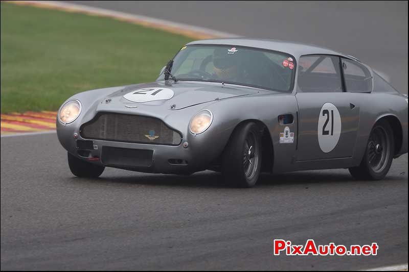 derapage Aston Martin DB6, raidillon circuit Spa-Francorchamps